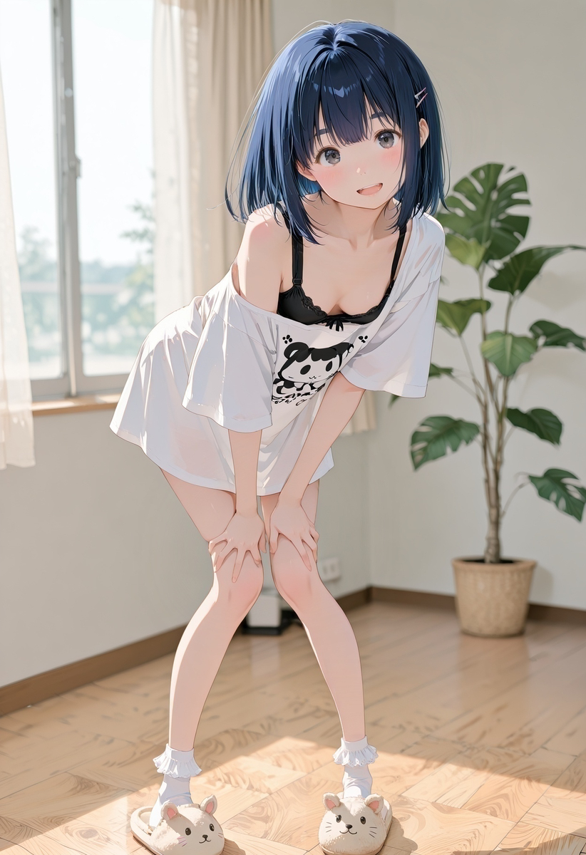 那个穿着单肩上衣、有着蓝色头发的女孩